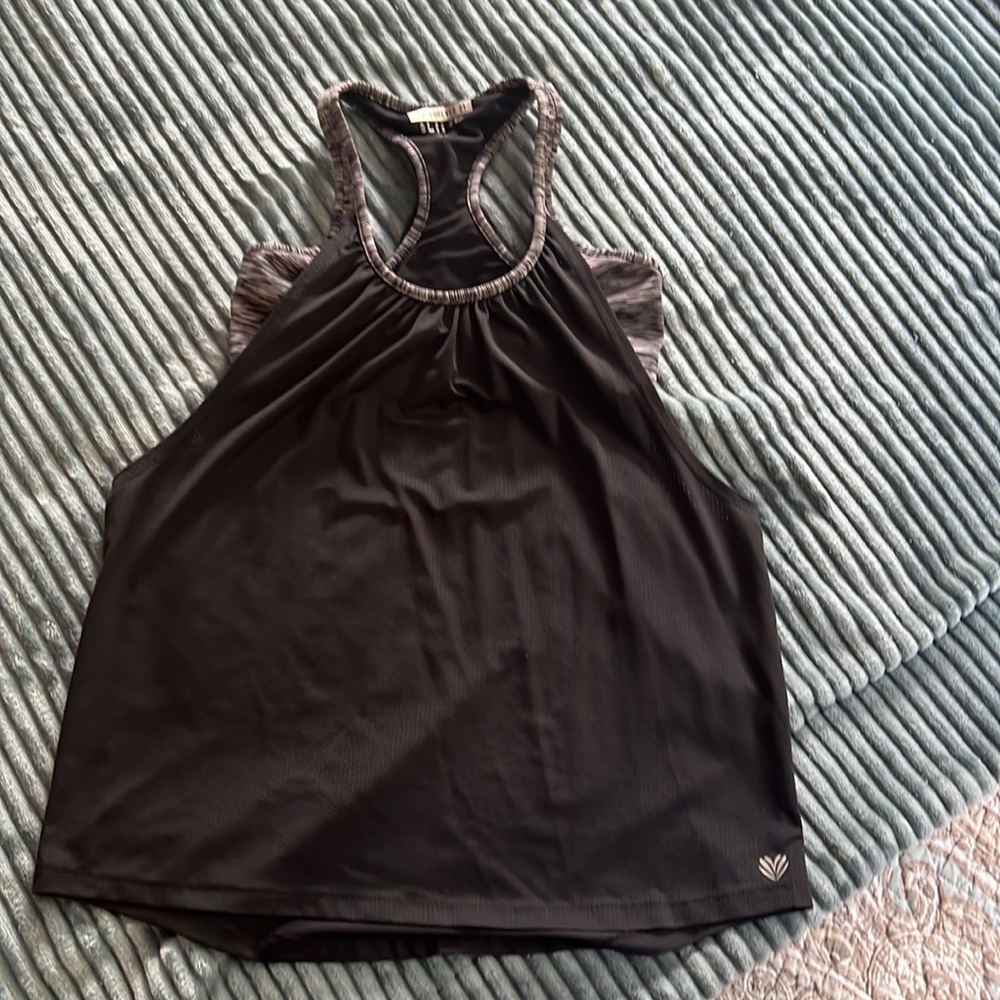 Forever 21 Active Net Tank with Built-In Sports Bra